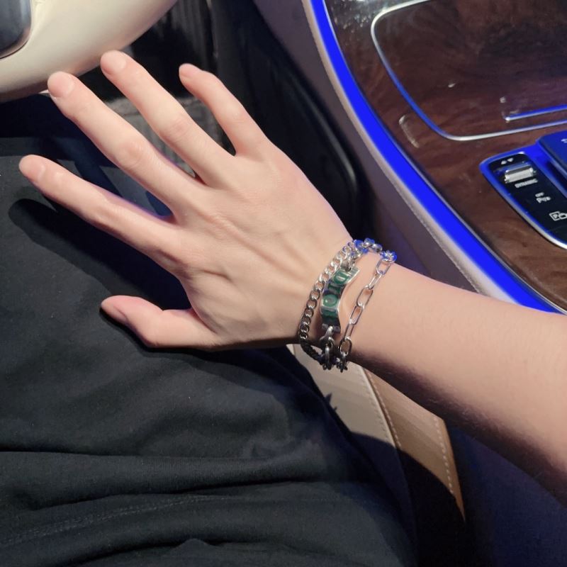 chr1st1an D10r bracelets